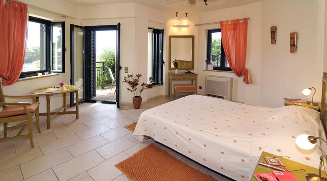 Kalogria Villas Stoúpa Exterior photo