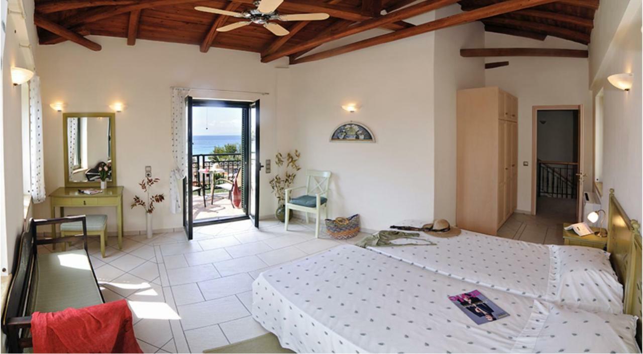 Kalogria Villas Stoúpa Exterior photo